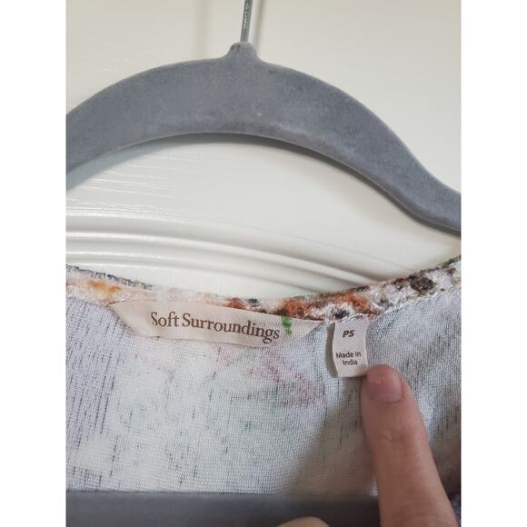 Soft Surroundings Multicolor Floral Patchwork Crushed Velvet Ashbury Top Sz PS - Picture 2 of 11